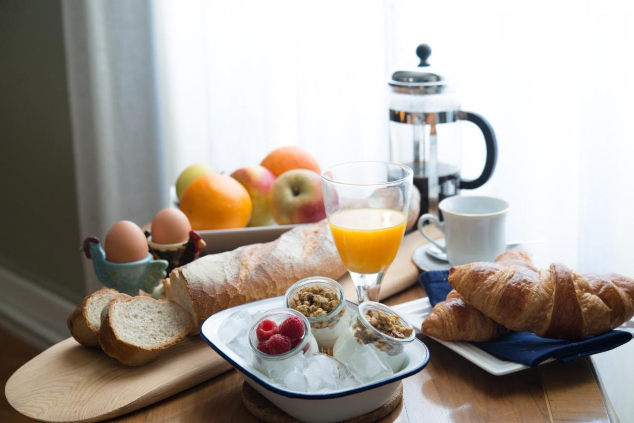 Le Petit Cochon Bed & Breakfast Valence-sur-Baise Bagian luar foto