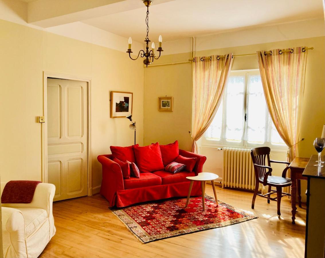 Le Petit Cochon Bed & Breakfast Valence-sur-Baise Bagian luar foto