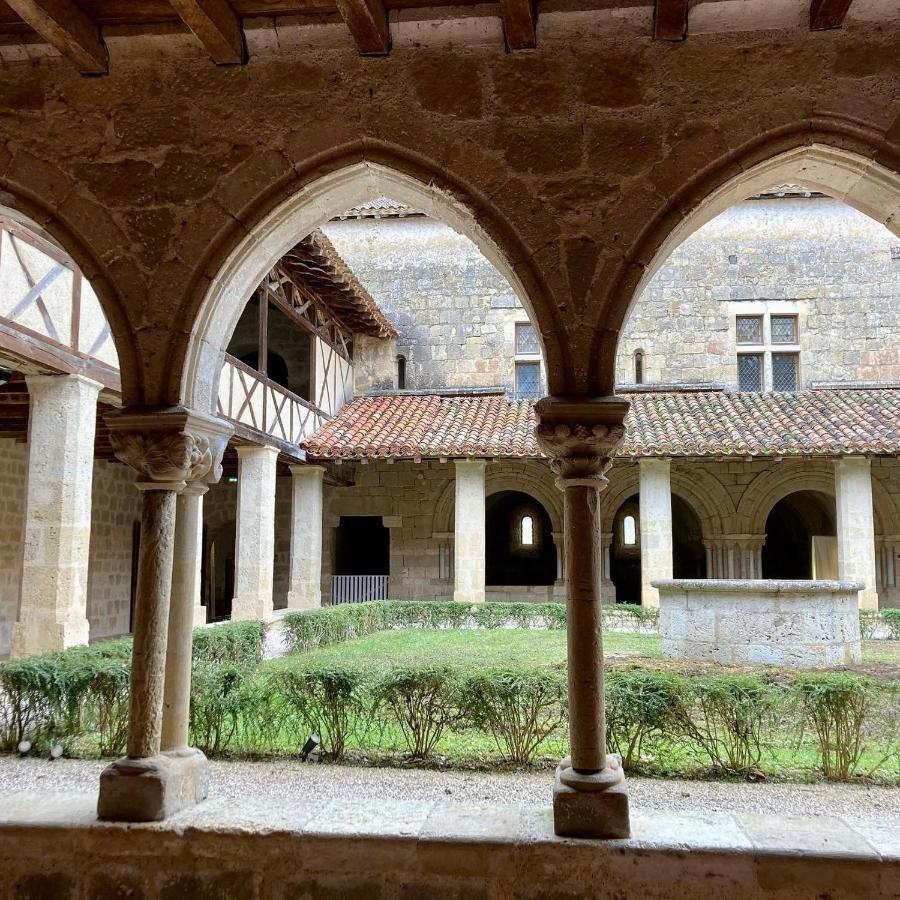 Le Petit Cochon Bed & Breakfast Valence-sur-Baise Bagian luar foto